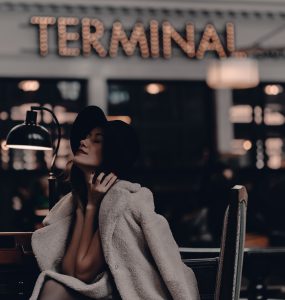 terminal-airport-train-travel-luxury